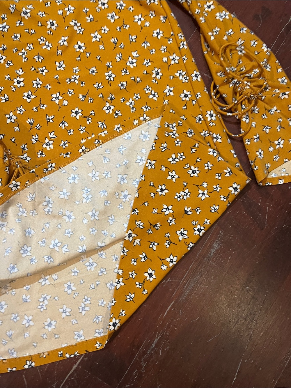 🌻3/&15🌻 Mango Mustard Floral Tie-Sleeve Shift Dress - Picture 7 of 9